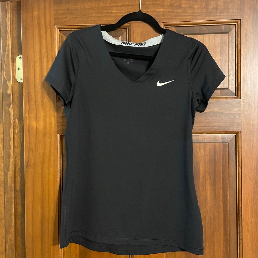 Women’s Workout Top